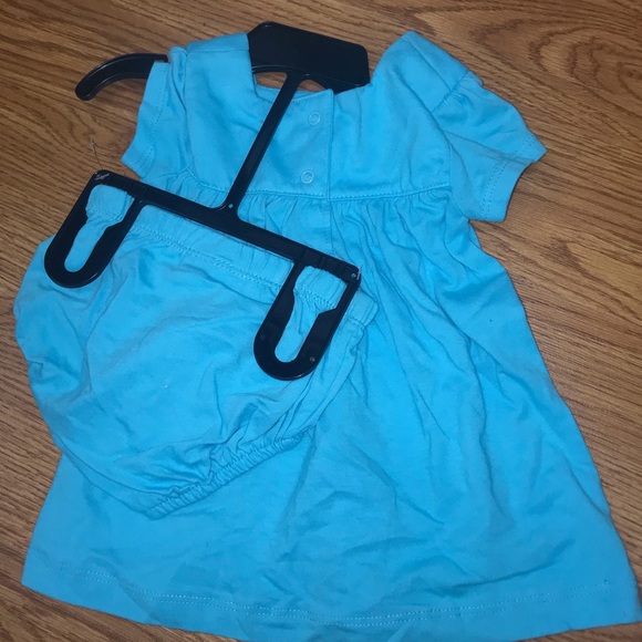 Carters 2 pc girls set 3M - Picture 4 of 4